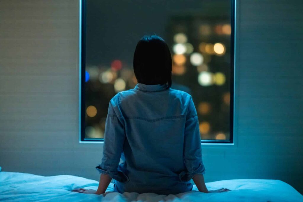 Insomnia Symptoms: Sleepless Nights and Daytime Effects
