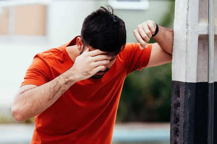 Vertigo Symptoms: Spinning Dizziness and Balance Problems